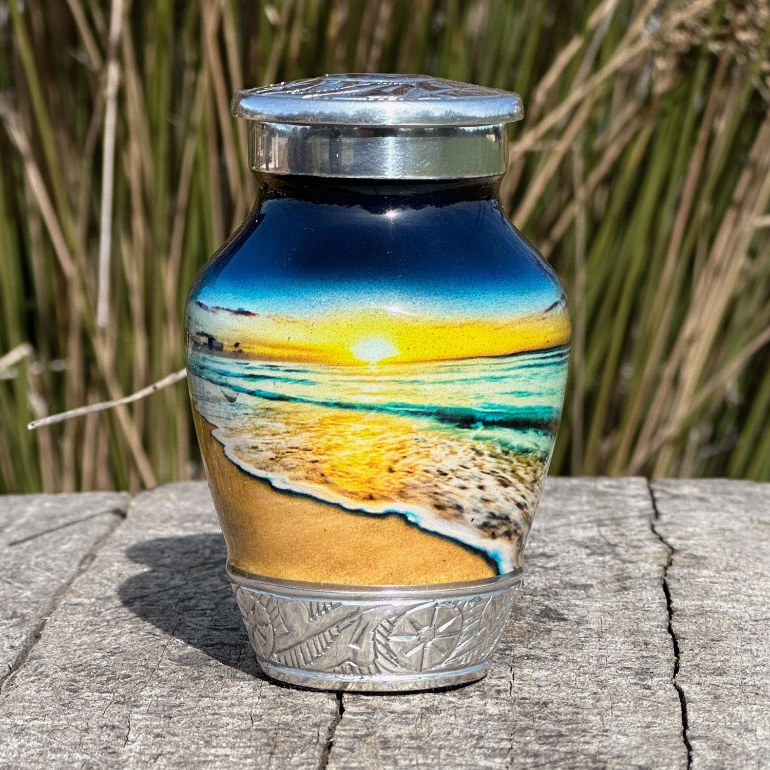 Beach sunset sunrise urn adult human ashes large funeral memorial remembrance loved tribute metal lost died keepsake nature cremation decorative urnas para cenizas humanas adultos burial women men dad mom mum ocean wave sand palm sea horizon