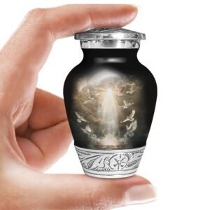 Doves urn adult human ashes large funeral memorial remembrance loved tribute metal lost died keepsake nature cremation decorative burial women men dad mom mum clouds ethereal heaven religious water Dove bird God Jesus urnes funéraires adultes