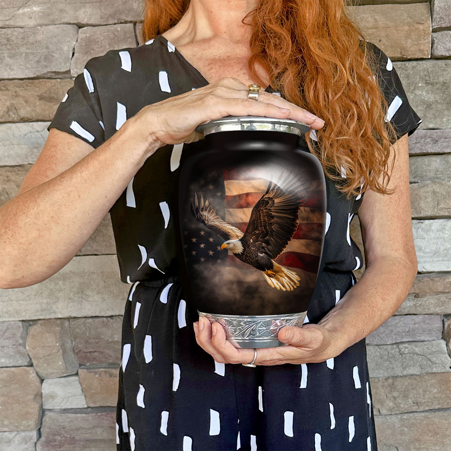 American US USA flag patriotic bald eagle urn adult human ashes large funeral memorial remembrance loved tribute metal died keepsake nature cremation funeral decorative burial women men dad mom mum glory soaring